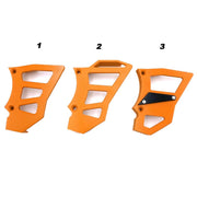 Modèle de cache pignon orange pour cache allumage URproduct. Modèle 1 et 3 sont adaptables pour les motos 50cc avec une transmission en pignon de 11 à 15 dents inclus. Le modèle 2 : adaptable pour les pignons de 11 à 18 dents.